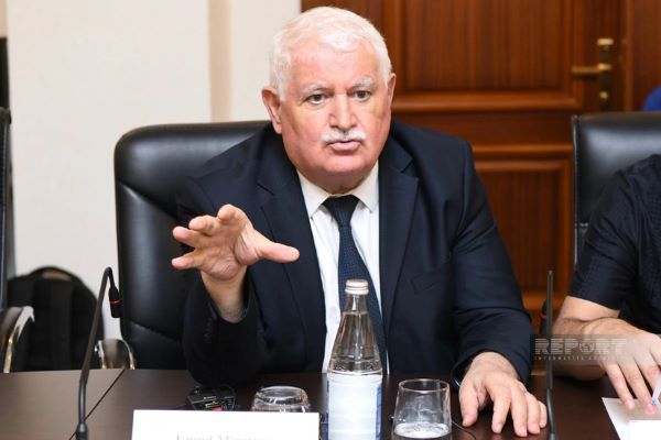 Umud Rəhimoğlu "Təzə Pir"dəki yas qiymətinin bahalığına, Sabir Fondunun rəhbəri isə boşanmalara diqqəti çəkir