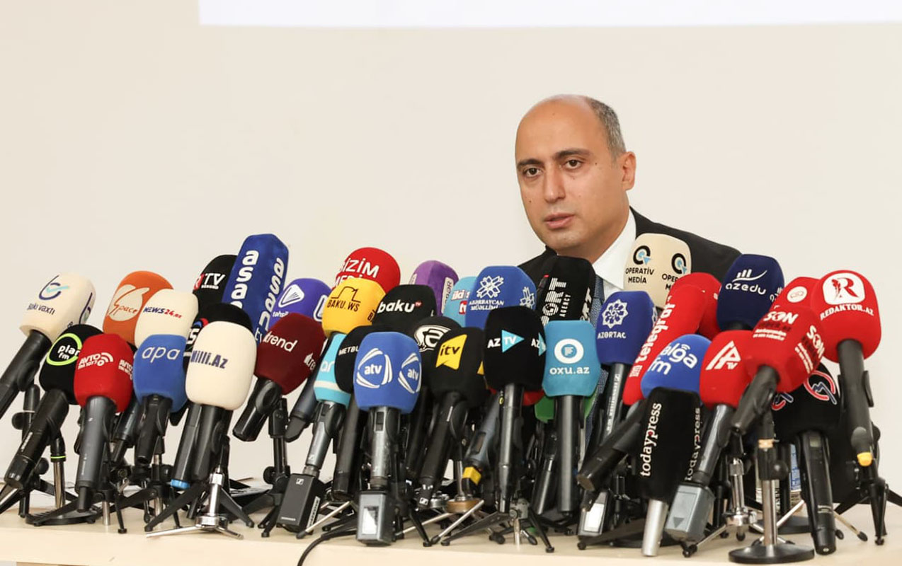 Nazir təhsil ekspertlərini şantajda ittiham etdi: "Bu, şantajdırsa, biz bu barədə danışmırıq"
