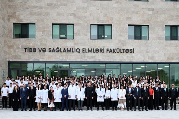 Qarabağ Universitetinin Klinikası&nbsp;və tədris korpusunun açılışı oldu - Prezident tədbirdə + FOTOLLAR