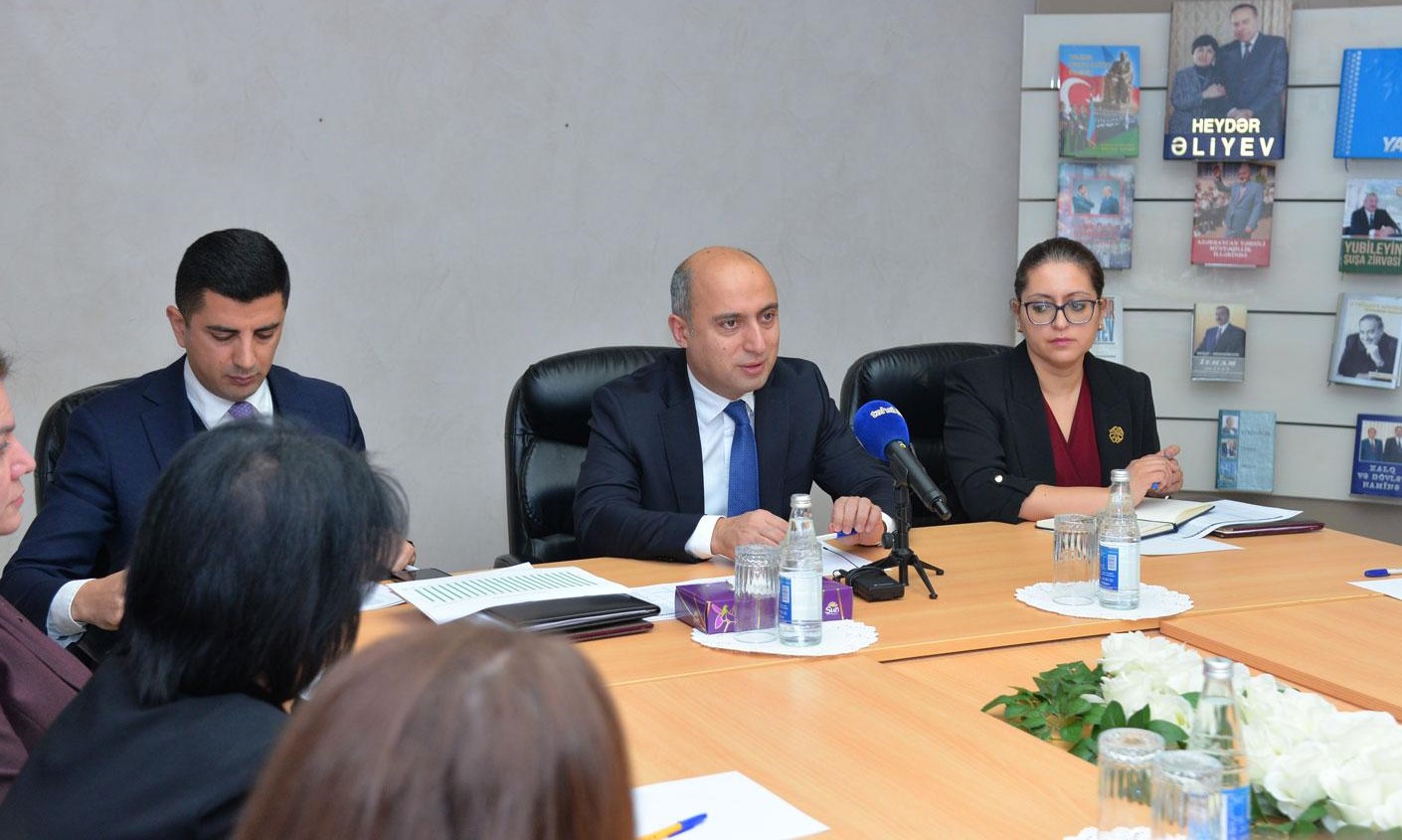 Agentlik direktoru filial müdirlərini Bakıya niyə yığıbmış ki? - İclasa BŞTİ-nin müdiri qatılmayıb?