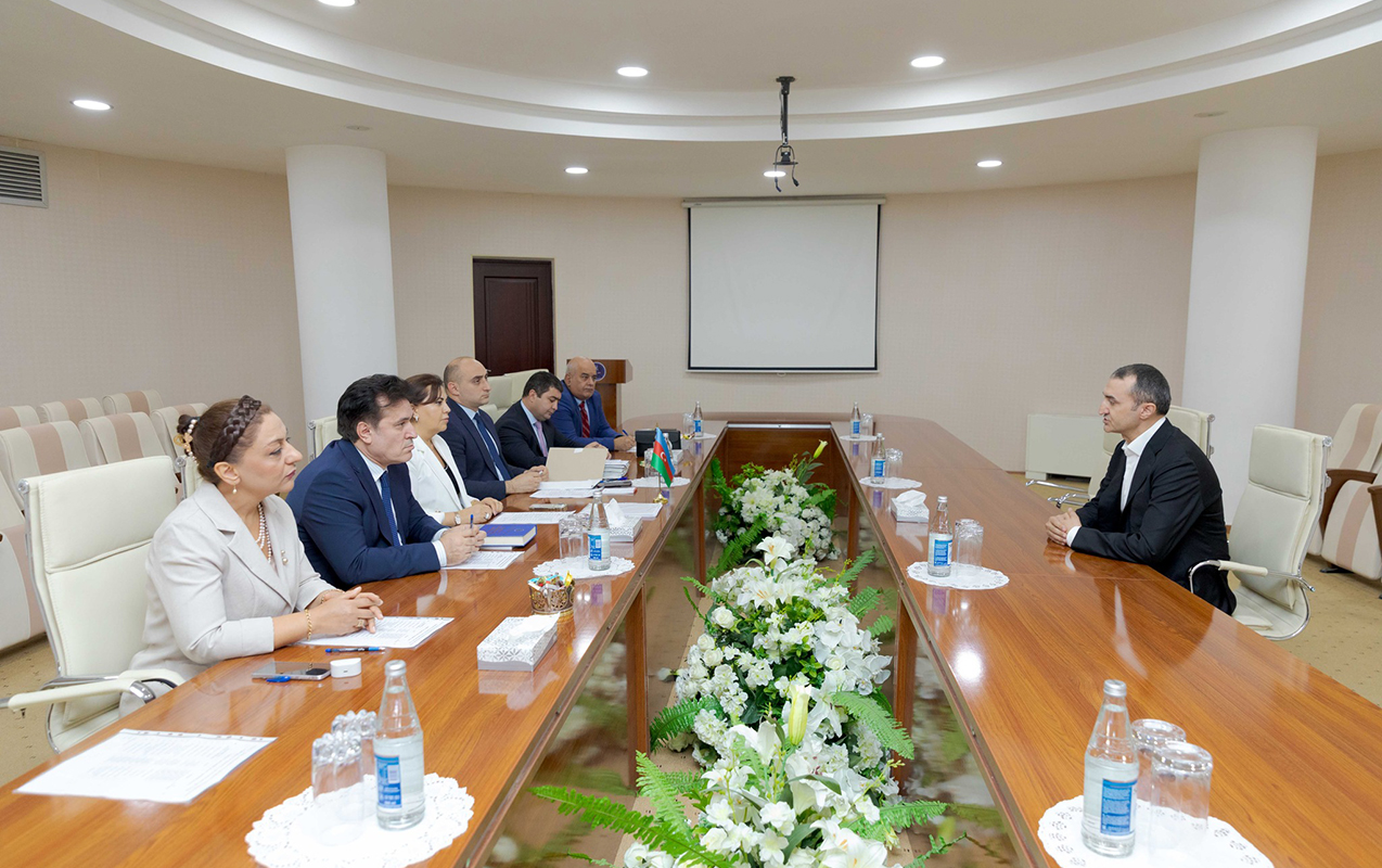Dilqəm Məhərrəmov necə həkim olmaq istəyir? - Maraqlı iddia yayıldı (FOTO)