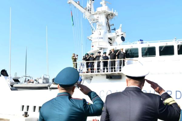 "Rəsul Həmzətov" sərhəd gəmisi Bakı limanına gəlib