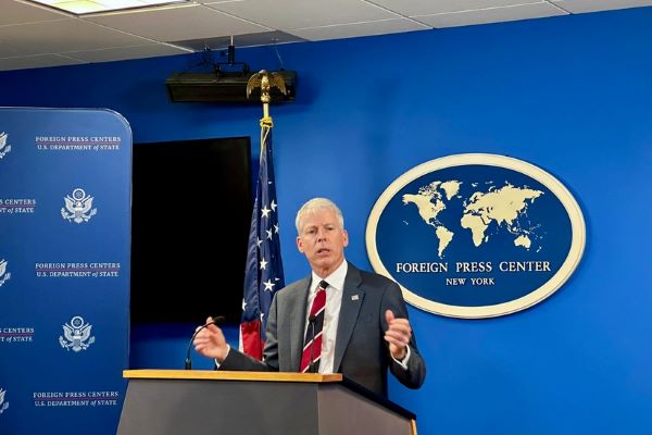 ABŞ İRANA HÜCUMUN NƏ VAXT DAYANACAĞINI AÇIQLADI - Neftin qiyməti 200 dollara qalxacaq?