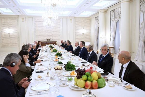 İtaliya prezidentinin şərəfinə rəsmi ziyafət verilib -&nbsp;FOTO