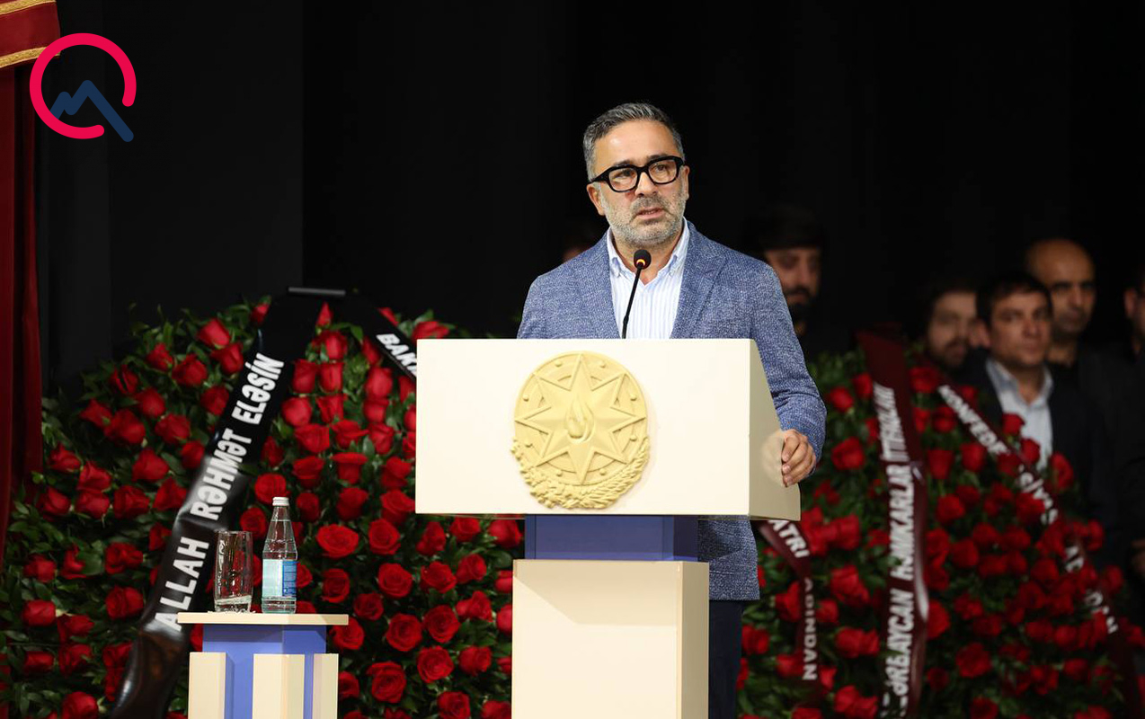 &ldquo;Bəzi qüvvələr Cabiri bir az mənfi tərəfdən..." - Tahir İmanov qardaşı ilə vida mərasimində + VİDEO