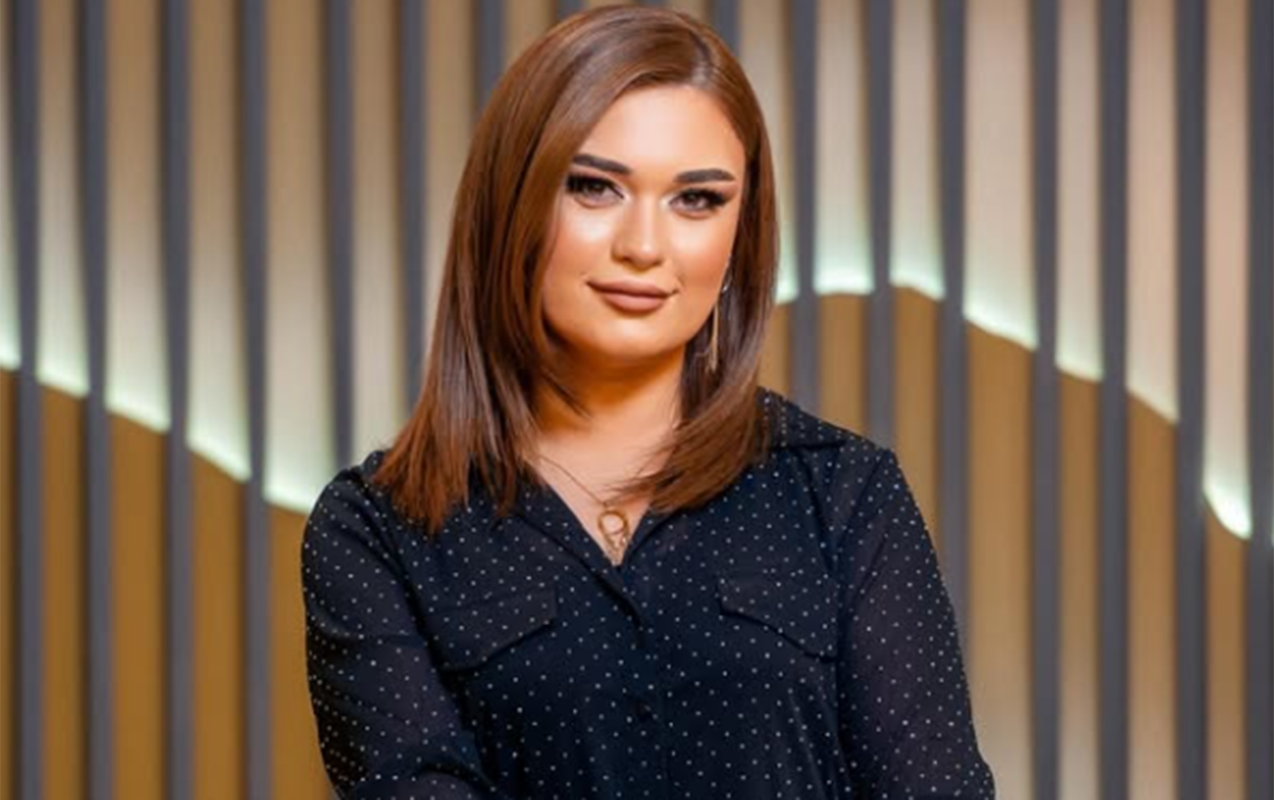 Müğənni Səbinə Ərəbli Bakıdan köçüb: "Qarabağ Universitetində dərs deyirəm"