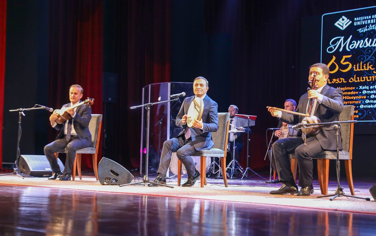 Mənsum İbrahimovun 65 illik yubileyinə həsr olunmuş konsert proqramı keçirilib