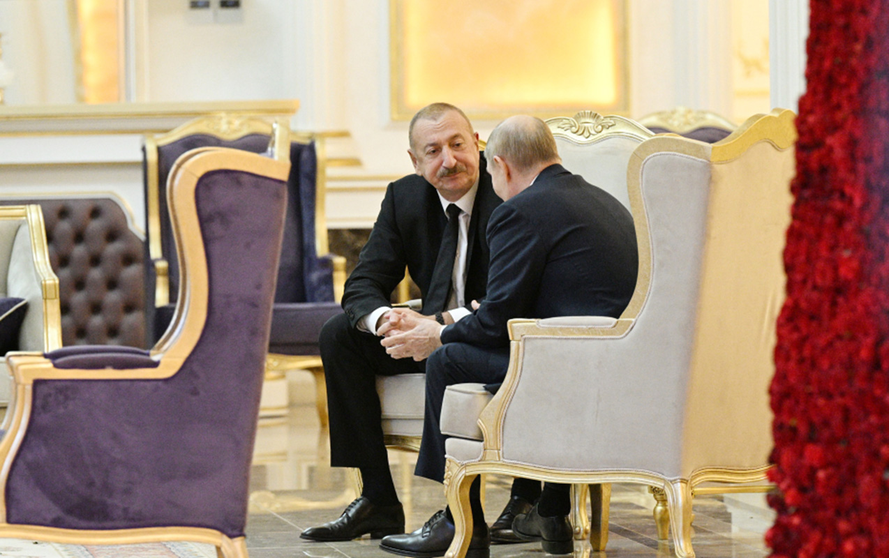 Putin Əliyevlə görüşdə: "Biz bunu heç vaxt unutmuruq"