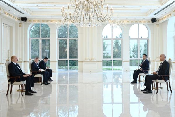 Prezident daha bir səfirin etimadnaməsini qəbul etdi - FOTO