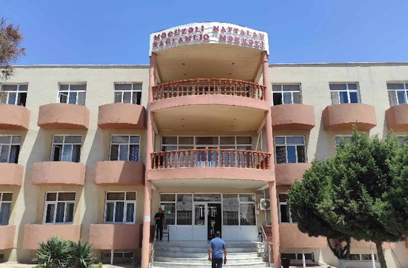 Nazirin, yoxsa icra başçısının bəlası... - "Möcüzəli Naftalan&rdquo; Sağlamlıq Mərkəzindən&nbsp;"möcüzəli dərd"lər&nbsp;artıb