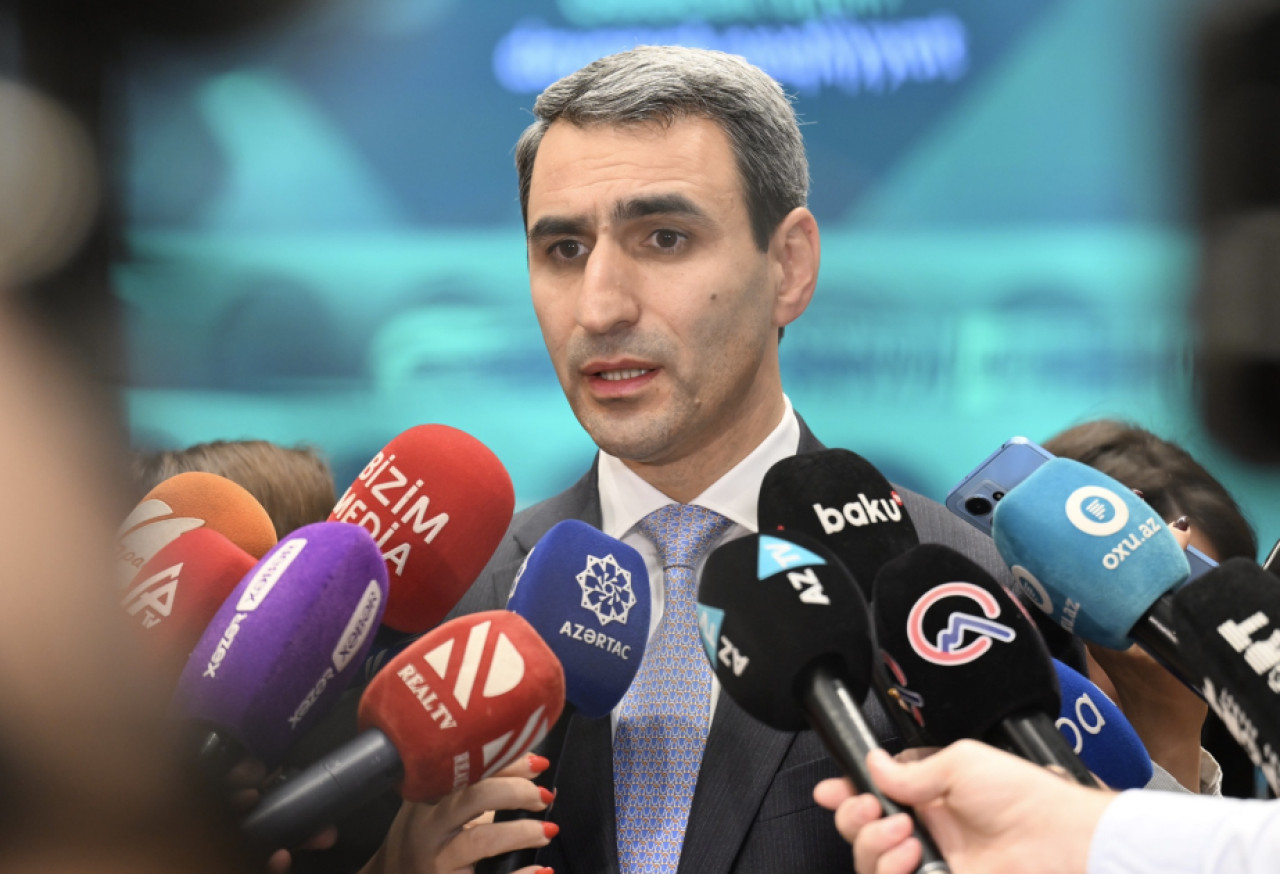 SAYSIZ TƏYİNATLAR, DƏYİŞMƏYƏN MÜHİT, ARTMAYAN MAAŞ VƏ ƏLƏ ALINAN MEDİA... - ADY-da növbəti dəyişiklik aparılıb