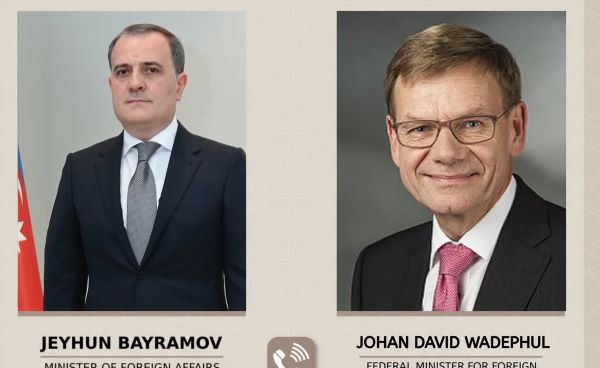 Almaniya XİN başçısı Ceyhun Bayramova zəng edib