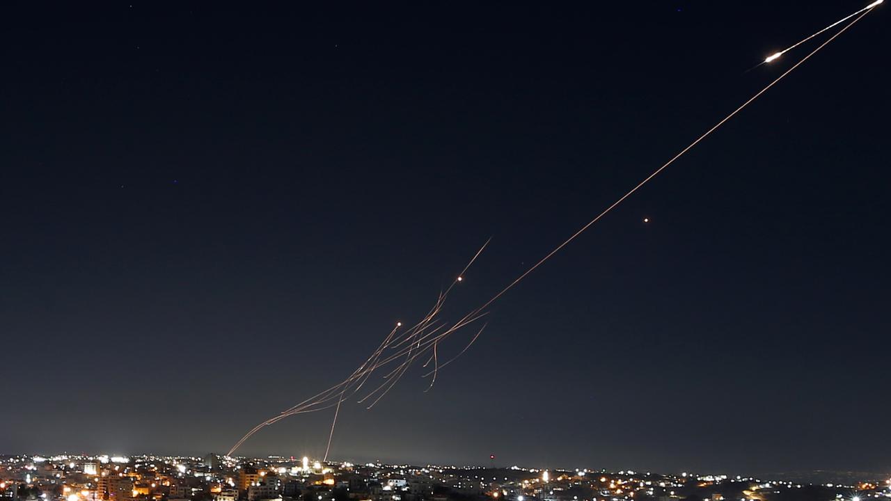 İranda Təhsil Nazirliyi: "İndiyə qədər 245 şagird, 58 müəllim həlak olub"