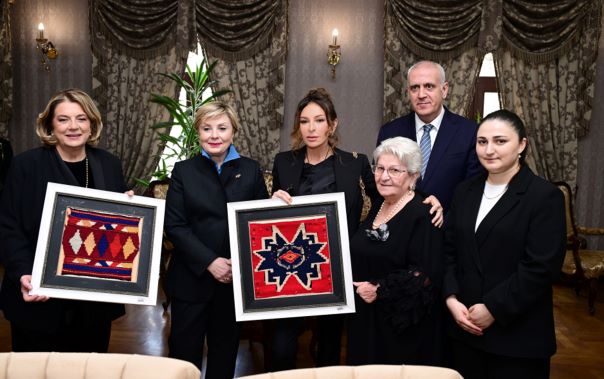 Mehriban Əliyeva Gürcüstanda Azərbaycan Mədəniyyəti Muzeyində olub - FOTOLAR