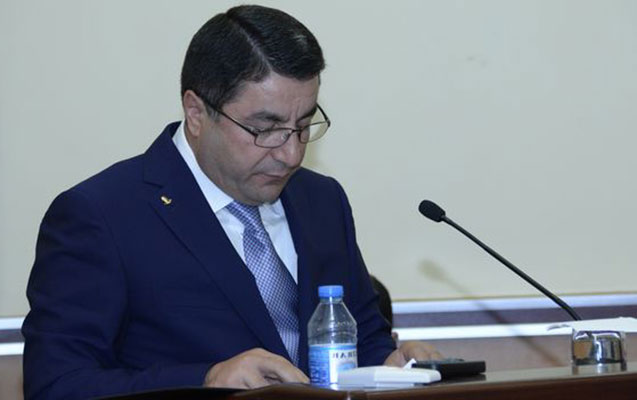 Həbsdən çıxan aparat rəhbəri danışdı: \"Restoran işlədirəm, həyat yoldaşım da aşbazların başında durur\" 