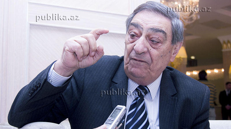 &ldquo;Deputat da polisi döyərmi, belə özbaşınalıq olarmı?" - Universitet müəllimindən etiraz