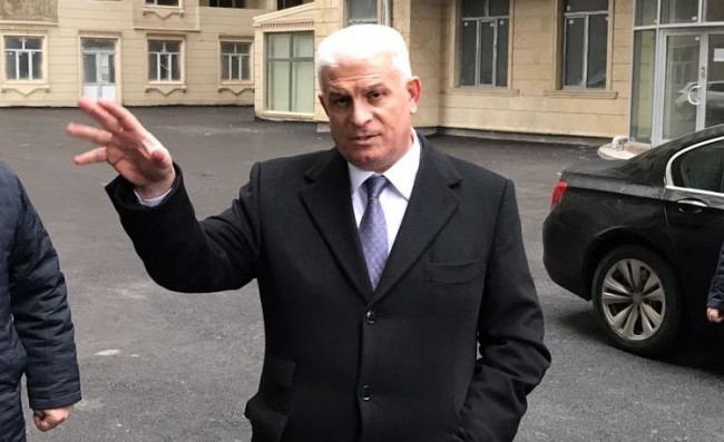 Prezident Xətainin icra başçısını vəzifədən azad etdi - Sərəncam