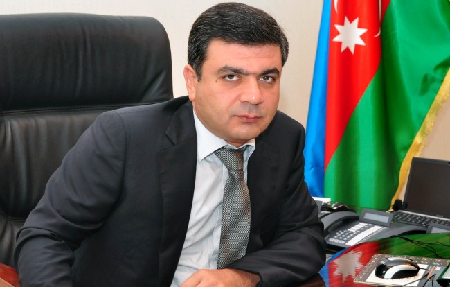 Regional idarənin sabiq rəisi: \"Əkbər Hacıyev baytarlara, təhsilsiz adamlara niyə vəzifə verir?\"  