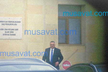 Eldar Mahmudov Azərbaycanı necə tərk edib? 