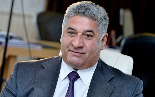 Azad Rəhimov qohumunu 5-ci mərtəbədən atan şəxsə ən ağır cəzanı istəyir - Xaricdən vəkillər gələcək