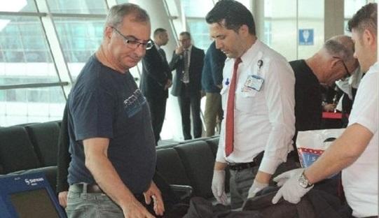 Türk nazir İsrail səfirini şou göstərməkdə ittiham etdi: \"O, pulunu ödəyib, VİP keçiddən keçə bilərdi\" 