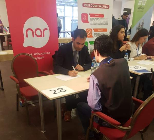 “Nar”-dan fiziki qüsurlu insanlara karyera fürsəti