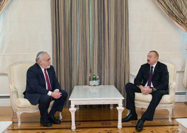 Prezident İlham Əliyev din xadimlərini qəbul edib - Müzakirə + FOTO