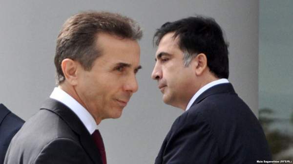 \"Qərb də maraqlıdır ki, Saakaşvilinin iqtidara qayıtmasındansa, indikilər bir müddət qalsın\" - Politoloq 