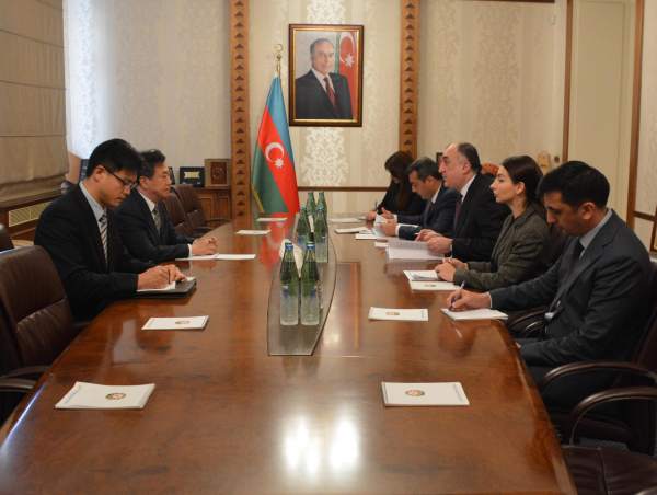 Məmmədyarov Koreyanın Azərbaycana yeni təyin olunan səfiri ilə görüşdü -  Müzakirə + FOTO 