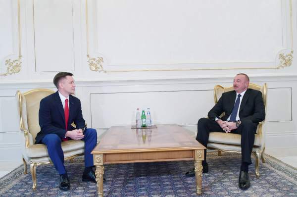Prezident İlham Əliyev Rusiyalı naziri qəbul edib - Müzakirə +FOTO