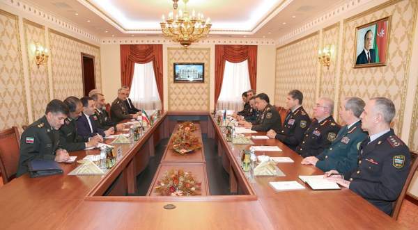 Ramil Usubov İranlı generalı qəbul etdi - Müzakirə + FOTO