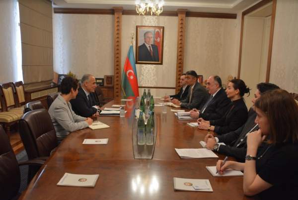 Elmar Məmmədyarov BMT-nin Azərbaycandakı rezident-əlaqələndiricisi ilə görüşdü - Müzakirə + FOTO 