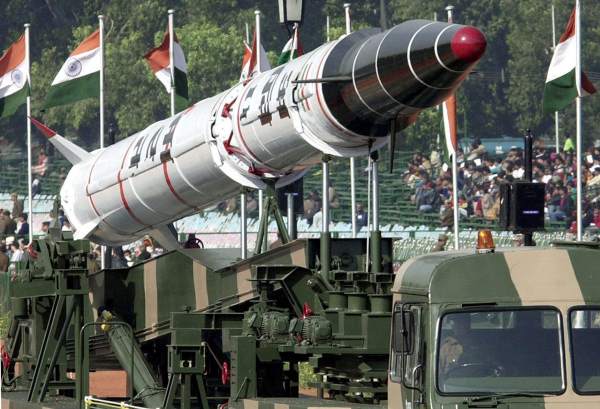 Hindistan nüvə yükü daşıya bilən \"Aqni-4\" ballistik raketini sınaqdan keçirib - Açıqlama 