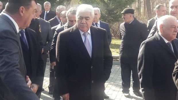 Yenidən deputat olmaq istəyən Ağalar Vəliyev... - Oğlunun adına İstanbulda da oteli varmış + FOTOLAR