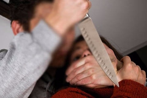 Oğuzda oğul anasını öldürüb