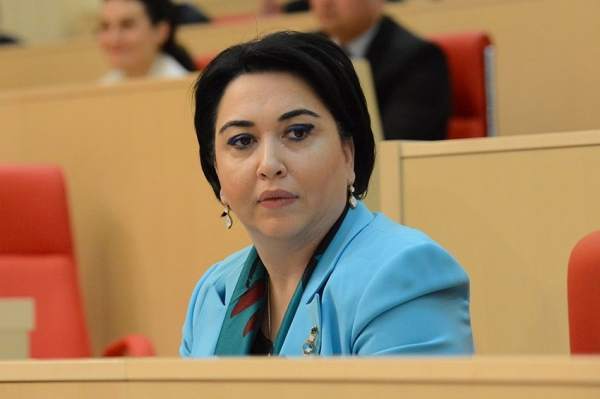 Gürcüstanda deputatı istintaqa çağırdılar