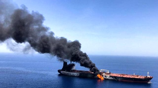 Gərginlik yenə artdı - ABŞ ordusu İran tankerinə zərbə endirdi