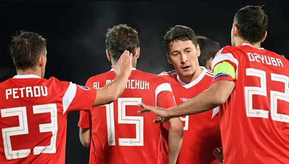 Rusiyalı futbolçular DÇ-2022-də neytral bayraq altında çıxış edəcək?