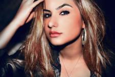 18 yaşlı azərbaycanlı model Aviya Paşazadə FOTOLAR