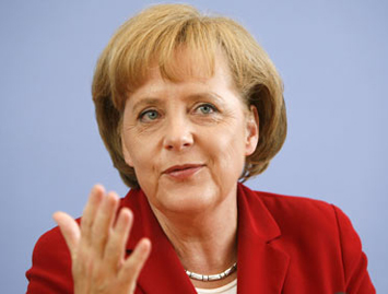 Merkel Ərdoğanı Suriya məsələsində təmkinli olmağa çağırıb: \"Türkiyə məsuliyyətini dərk edərək...\"