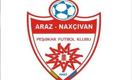 \"Araz Naxçıvan\" 10 futbolçunu sinağa çəkir