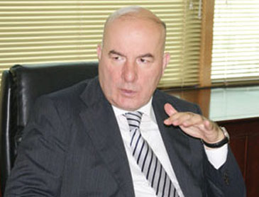 Elman Rüstəmovdan bank faizləri haqda açıqlama:  \"Bununla bağlı islahat gündəliyi var\"