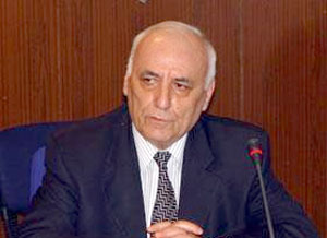 \"Əlildirsə əlillik, zəlildirsə zəlillik, hər şeyə razıdır, təki nəsə qopara bilsin\" -   Deputatdan təəccüb doğuran açıqlama 
