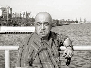 Yazar Nuri:\"Məni alçaltmaq istəyən rejissor qələt eləyər!\" 