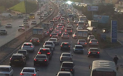 Ölkə ərazisində nəqliyyat vasitələrinin hərəkəti məhdudlaşdırıldı - Rəsmi xəbərdarlıq