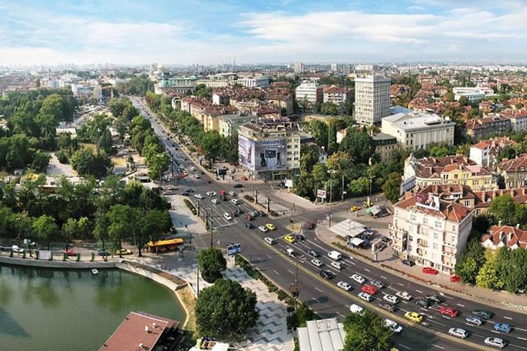 3 ölkə korona məhdudiyyətlərini ləğv etdi 