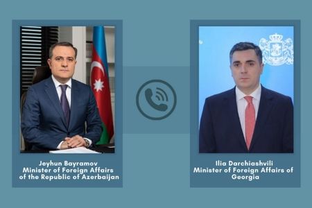 Azərbaycan və Gürcüstan XİN rəhbərləri arasında telefon danışığı olub 