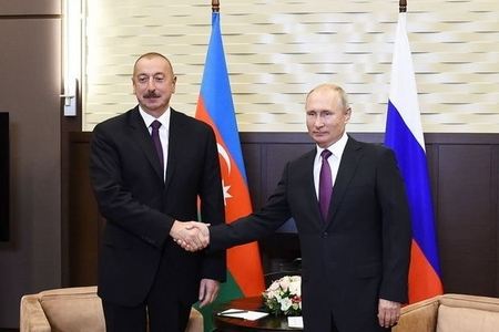 Vladimir Putin İlham Əliyevi təbrik edib 