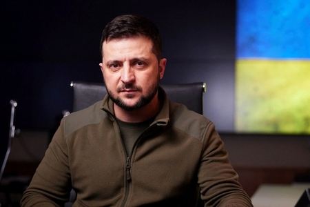 Zelenski Ukraynaya təhlükəsizlik təminatı verən ölkələrin adını açıqlayıb 