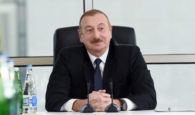 İlham Əliyev həmkarını təbrik etdi 